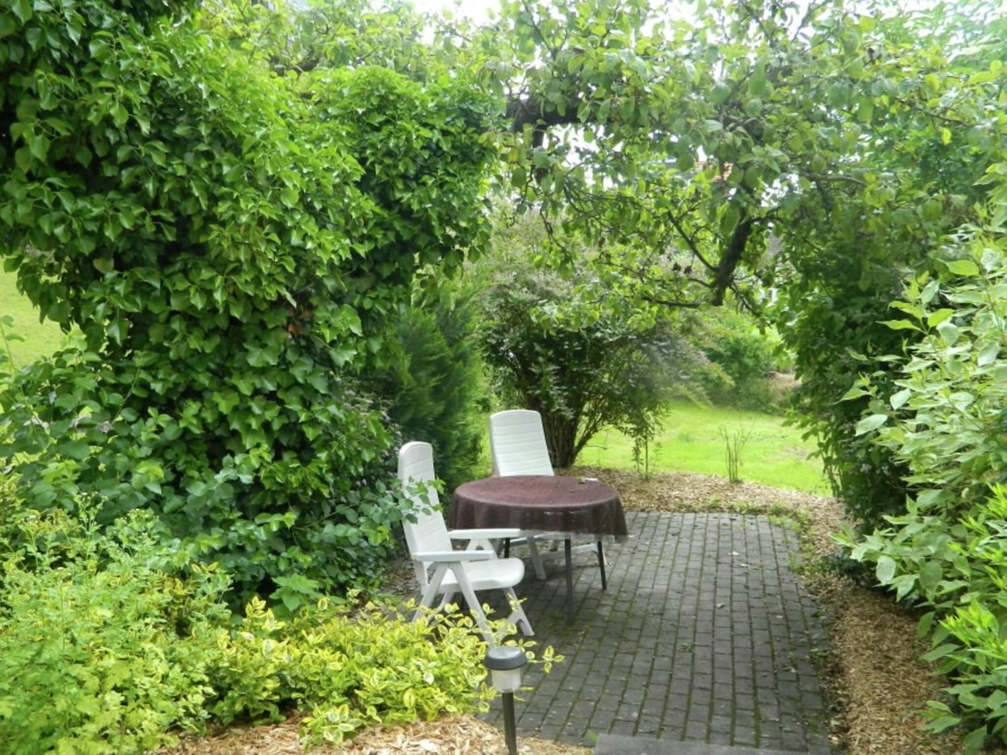 Large Detached Holiday Home In Hesse With Private Garden And Terrace Хомберг Экстерьер фото