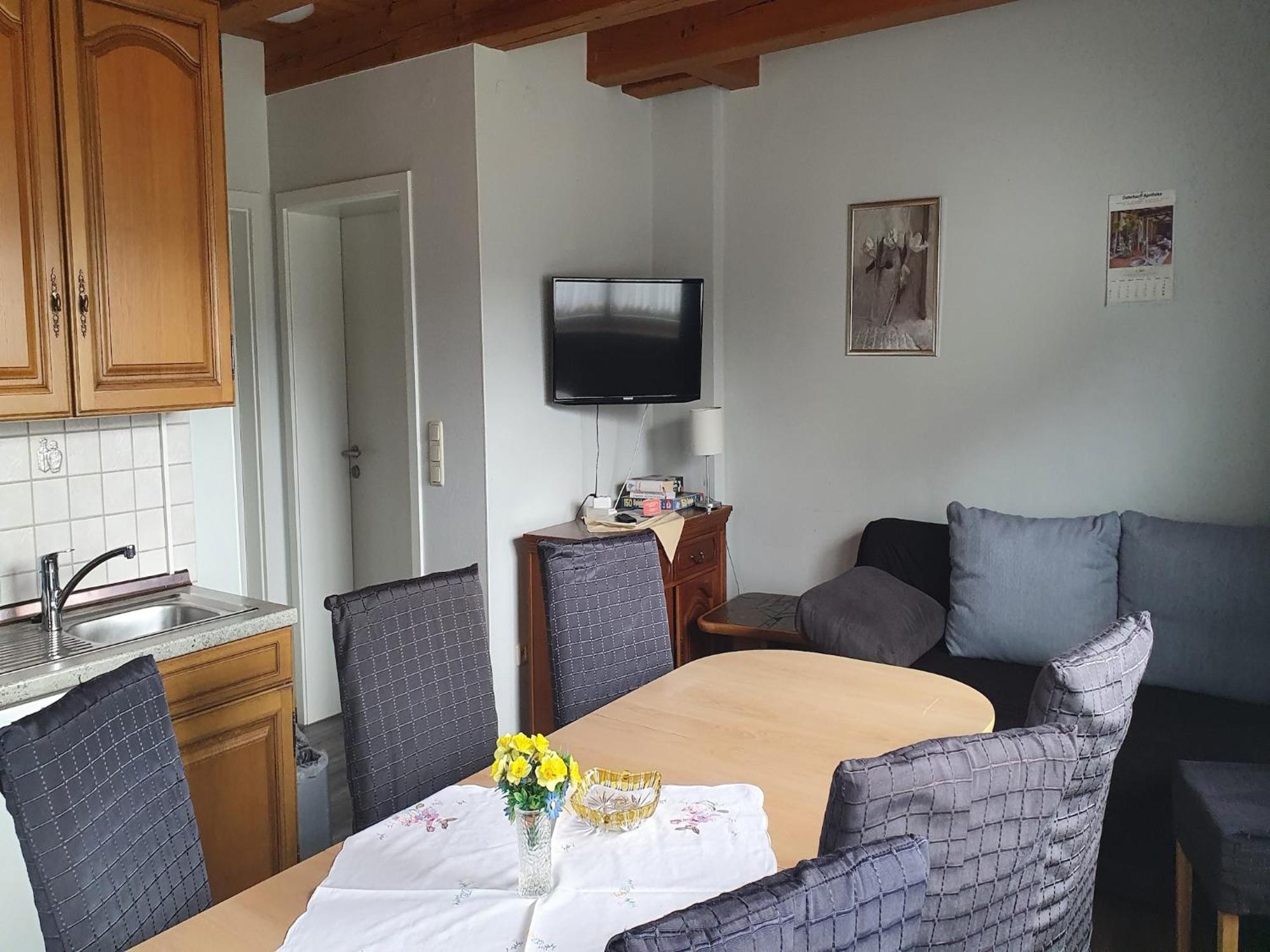 Large Detached Holiday Home In Hesse With Private Garden And Terrace Хомберг Экстерьер фото