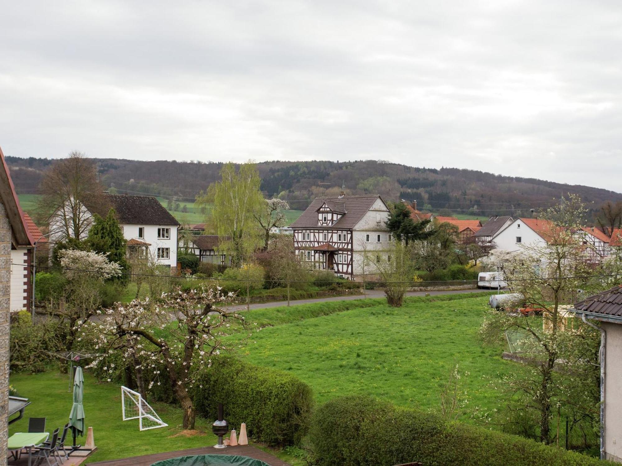 Large Detached Holiday Home In Hesse With Private Garden And Terrace Хомберг Экстерьер фото