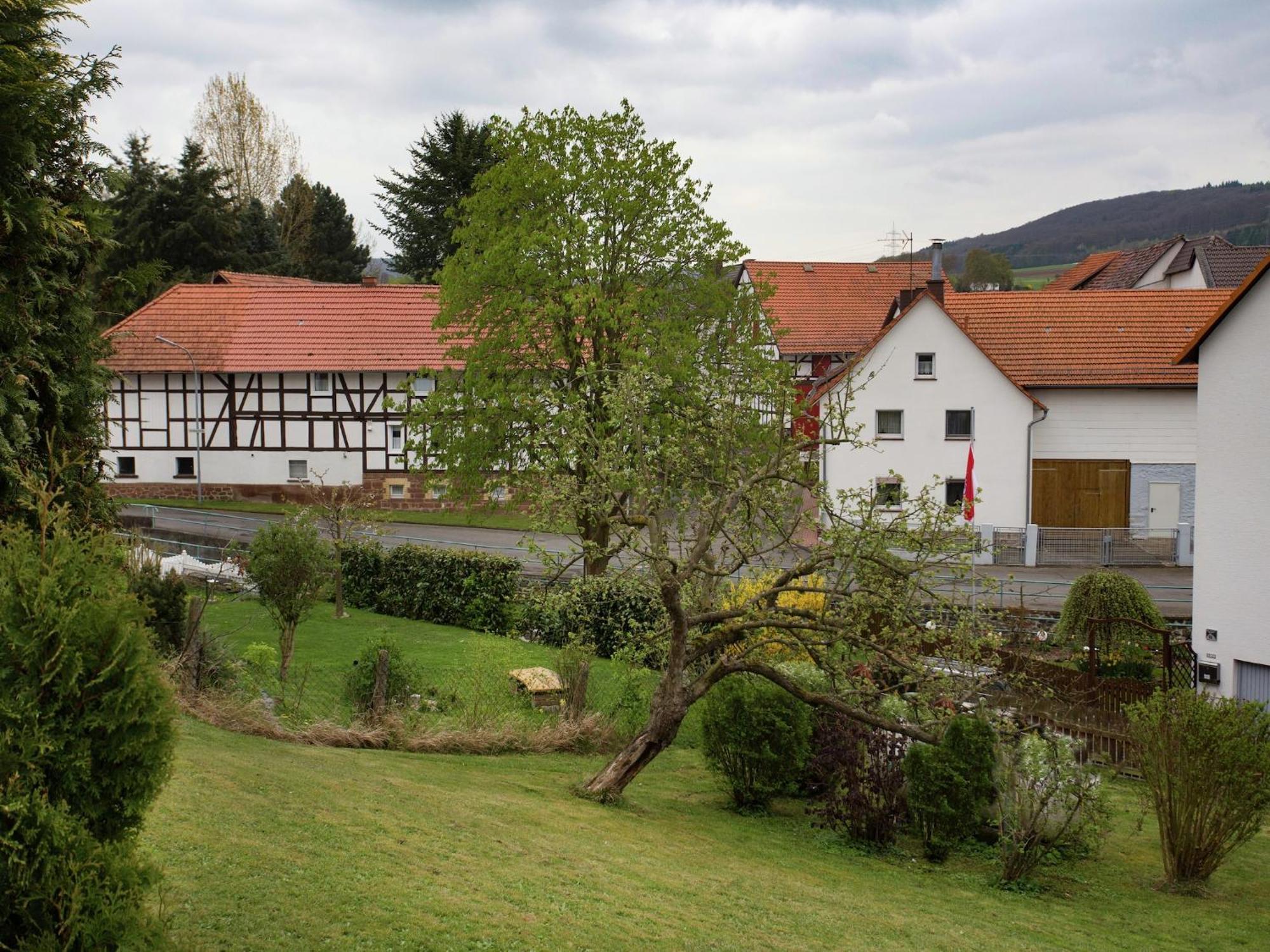 Large Detached Holiday Home In Hesse With Private Garden And Terrace Хомберг Экстерьер фото